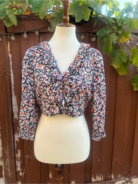 Vero Moda Black Floral Ruffle Crop Top with Pink & Orange Accents